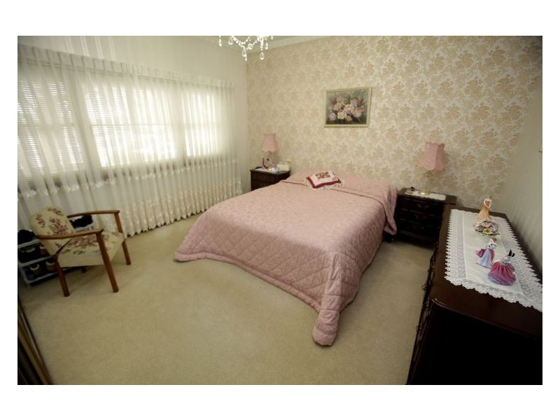 31 Station St, Fairfield NSW 2165