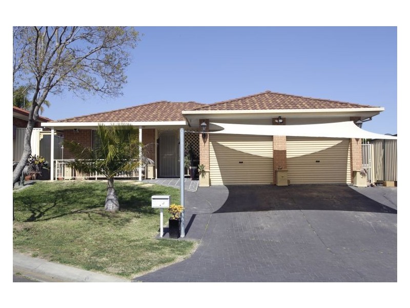 3 Omega Cl, Prestons NSW 2170