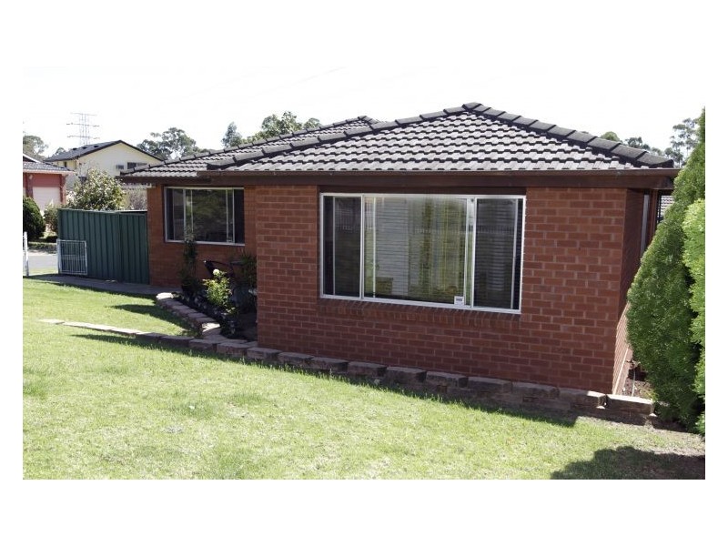 1 Ferraro Cl, Edensor Park NSW 2176