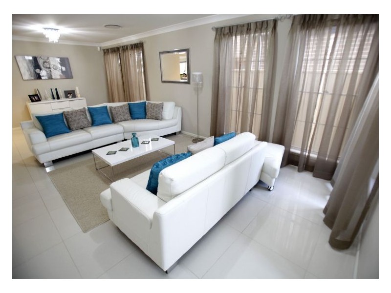 36 Broulie St, Prestons NSW 2170