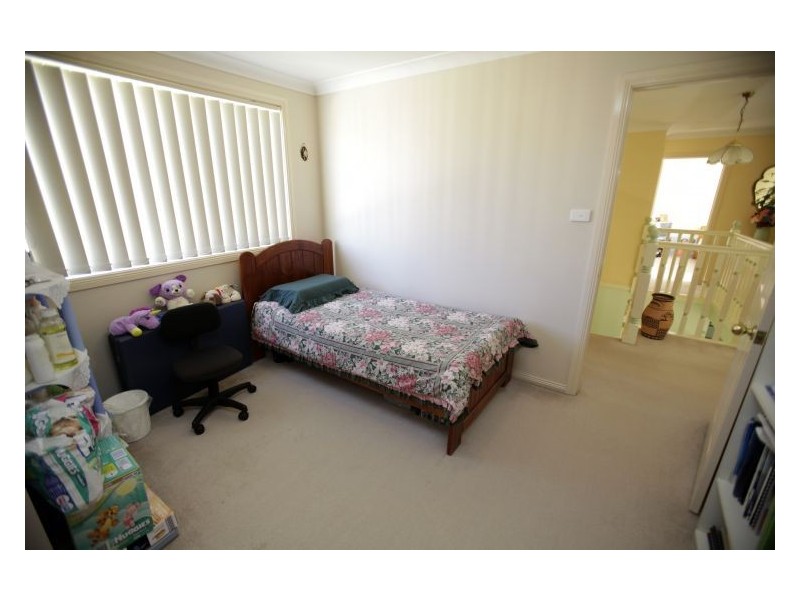 4 Sunrise  Pl, Horningsea Park NSW 2171