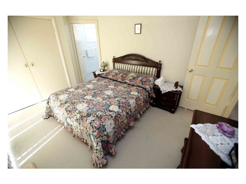 4 Sunrise  Pl, Horningsea Park NSW 2171