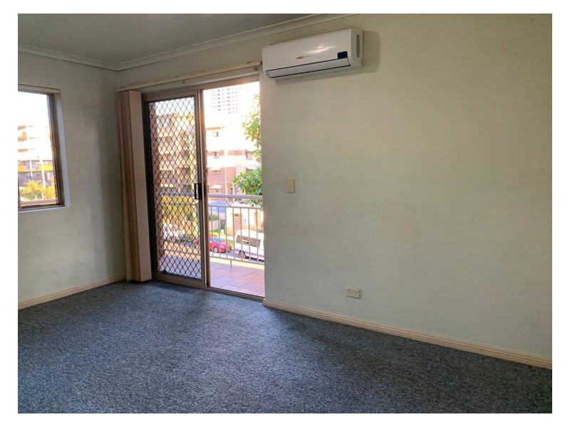 16/25 Fourth Avenue, Blacktown NSW 2148