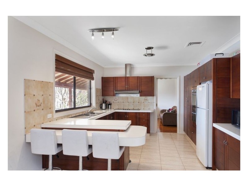 43 Mannow Ave, West Hoxton NSW 2171