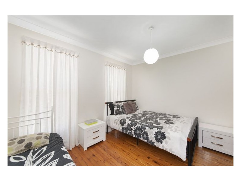 43 Mannow Ave, West Hoxton NSW 2171