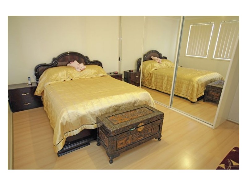 172 Braidwood Dr, Prestons NSW 2170