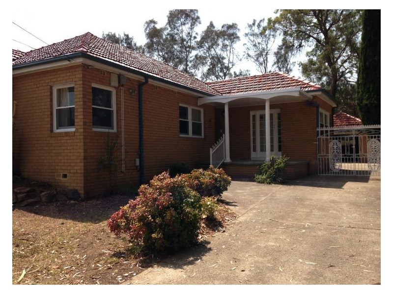 2 MacIntosh Street, Fairfield NSW 2165