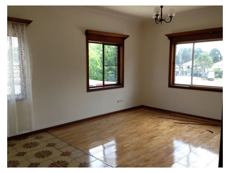 15 Charlotte Crescent, Canley Vale NSW 2166