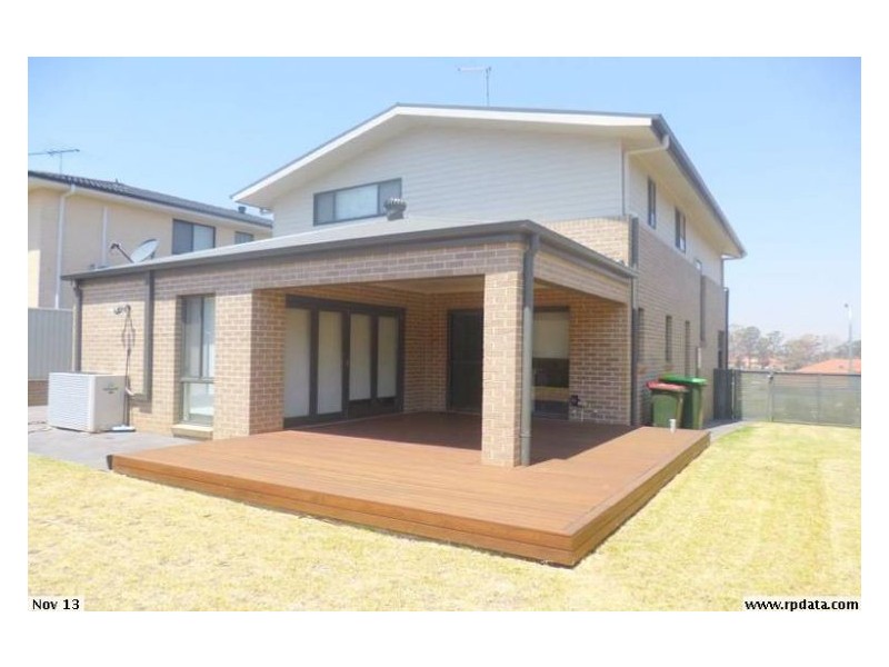 50 Thistle Circuit, Green Valley NSW 2168