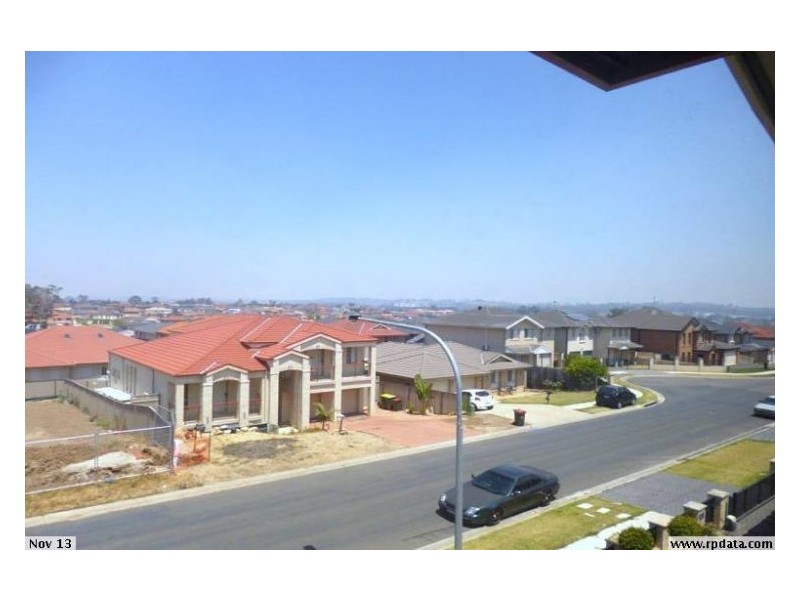 50 Thistle Circuit, Green Valley NSW 2168