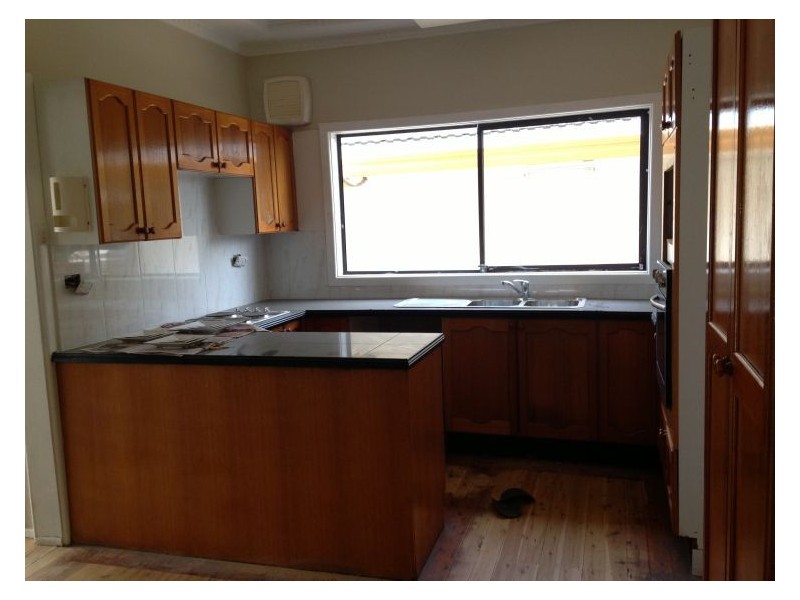 23 Rosina St, Fairfield NSW 2165