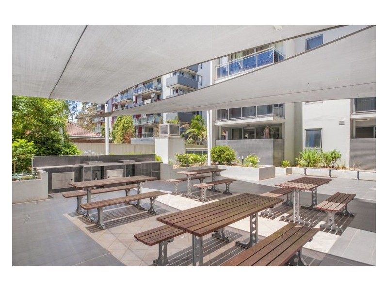 75/12-18 Bathurst St, Liverpool NSW 2170