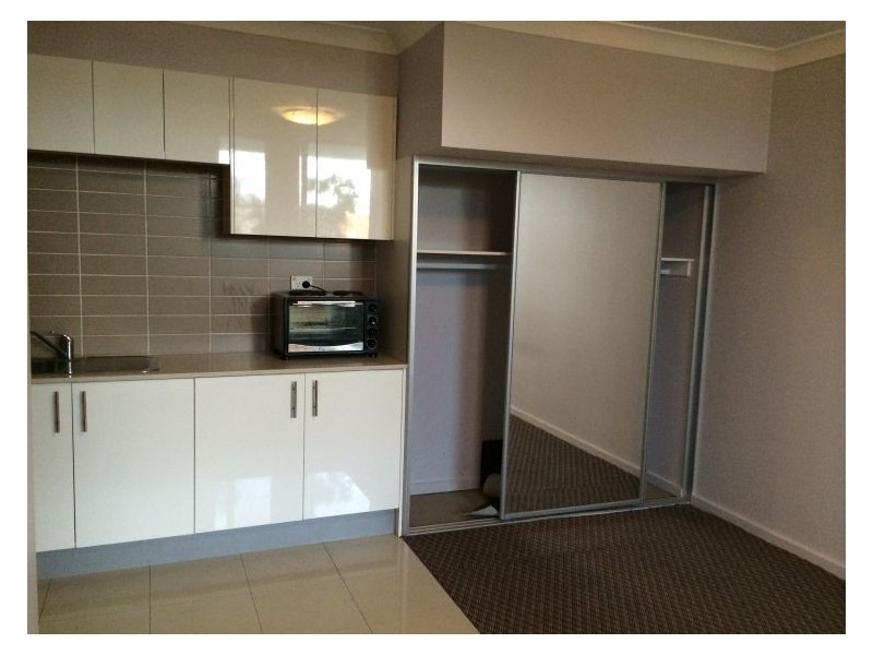 13b/286-292 Fairfield Street, Fairfield NSW 2165