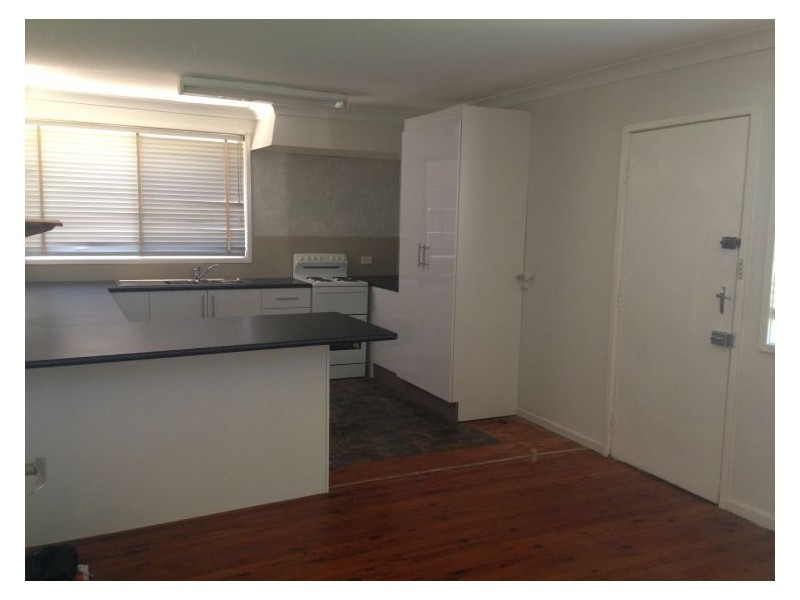 Fairfield West NSW 2165