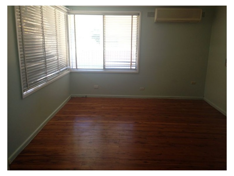 Fairfield West NSW 2165