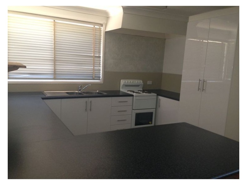 Fairfield West NSW 2165