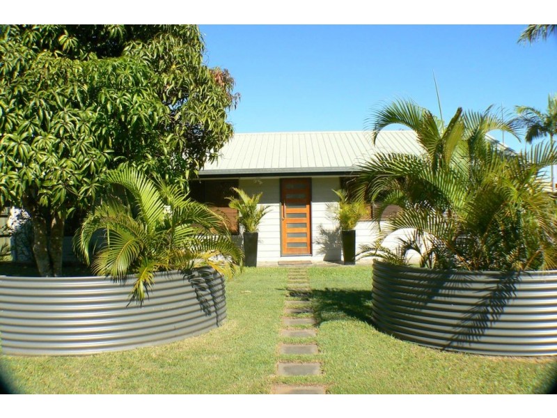 29 Kowonga Street, Pacific Paradise QLD 4564