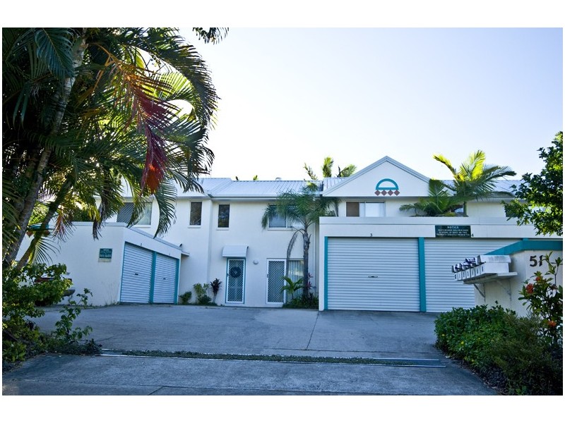 2/51 Kowonga Street, Pacific Paradise QLD 4564