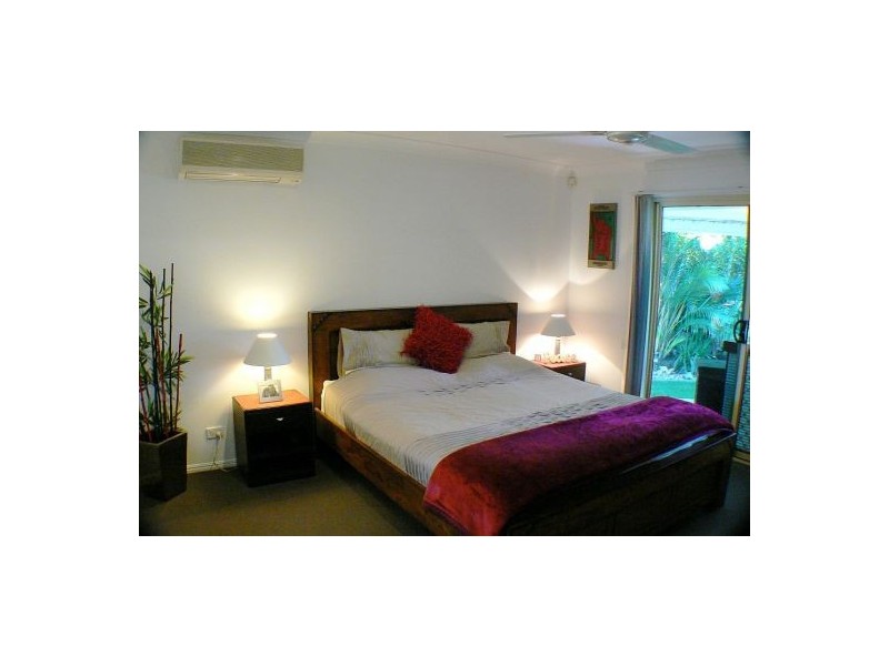 684 David Low Way, Pacific Paradise QLD 4564