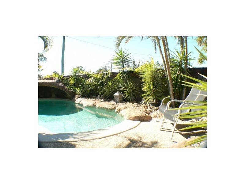 684 David Low Way, Pacific Paradise QLD 4564