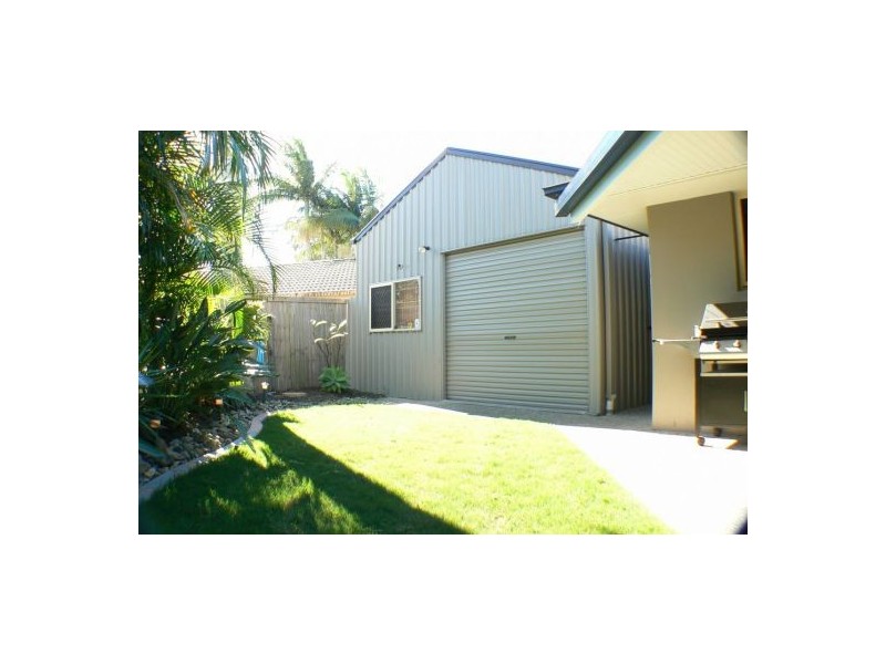 684 David Low Way, Pacific Paradise QLD 4564