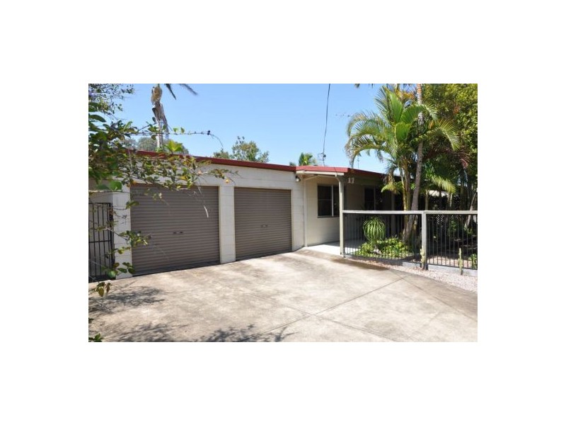 17 Lows Drive, Pacific Paradise QLD 4564