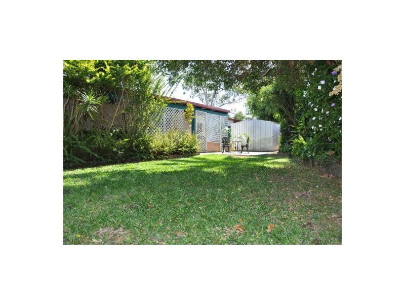 17 Lows Drive, Pacific Paradise QLD 4564