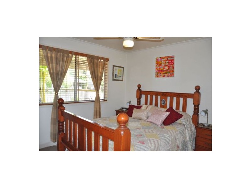 17 Lows Drive, Pacific Paradise QLD 4564