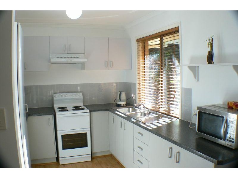 39 Wywong Street, Pacific Paradise QLD 4564