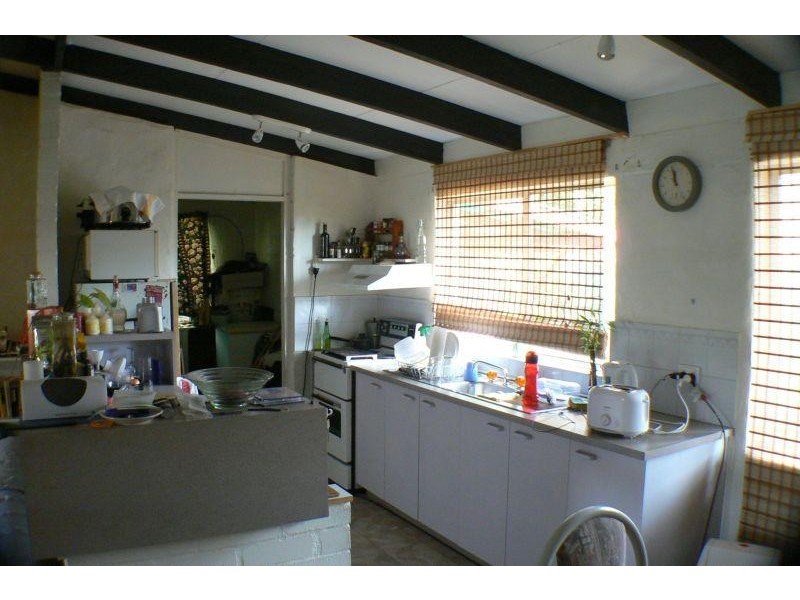 2 Richardson Street, Pacific Paradise QLD 4564