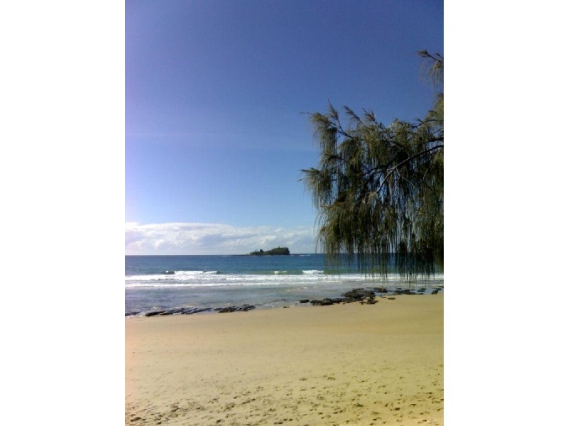 28 Lows Drive, Pacific Paradise QLD 4564