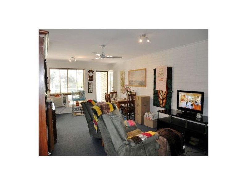 2/41 Karome Street, Pacific Paradise QLD 4564