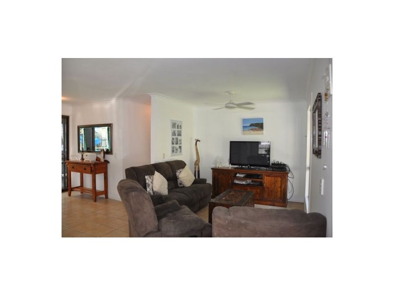 8 First Ave, Marcoola QLD 4564