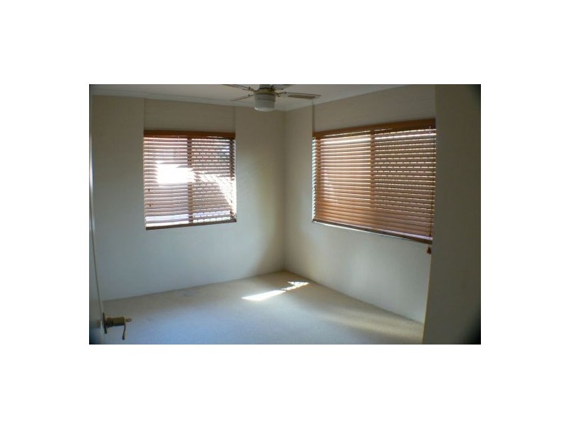 6 Fifth Ave, Marcoola QLD 4564