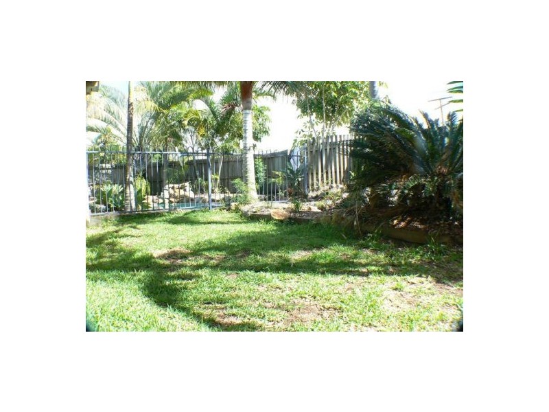 6 Fifth Ave, Marcoola QLD 4564