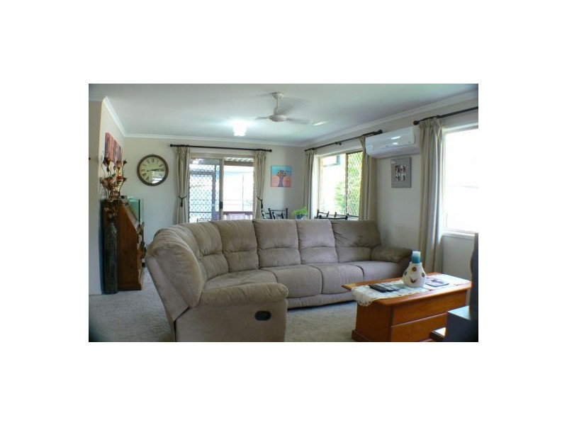 60 Bando Street, Pacific Paradise QLD 4564