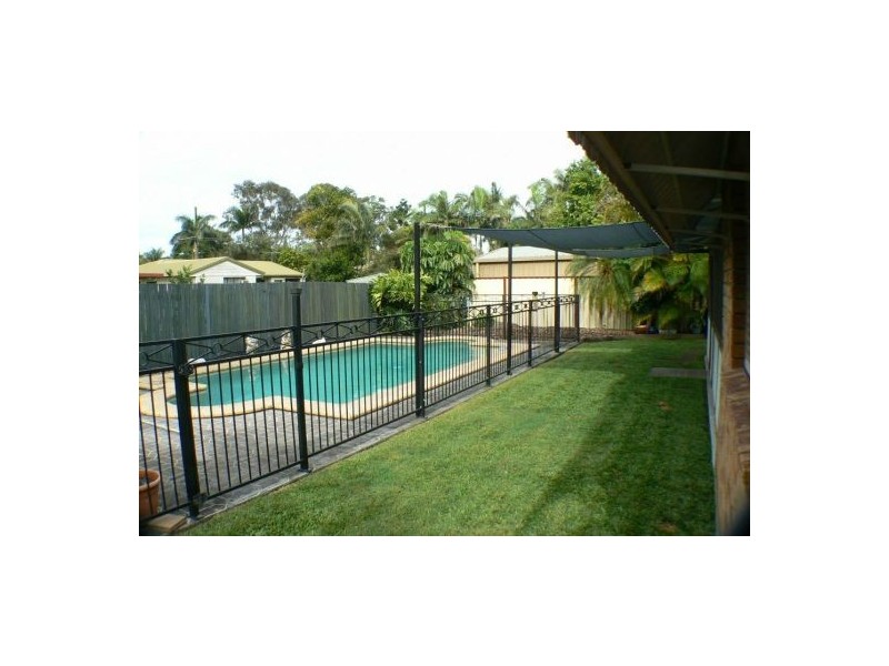 60 Bando Street, Pacific Paradise QLD 4564