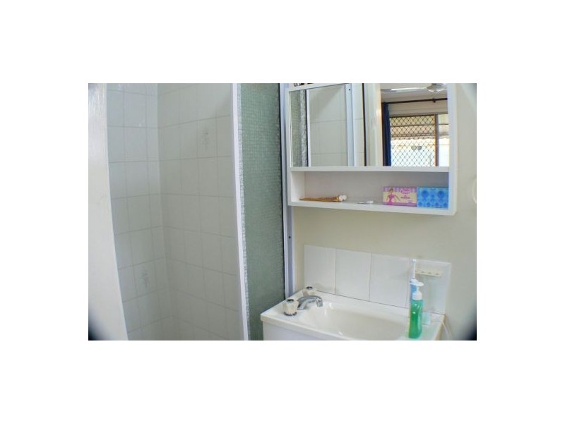 60 Bando Street, Pacific Paradise QLD 4564