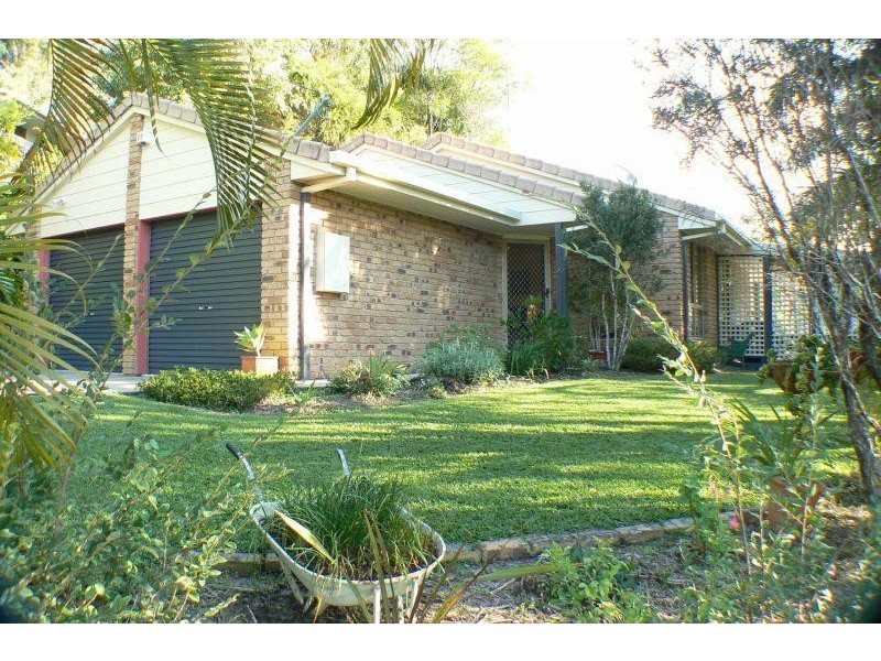 6 Burran Court, Kuluin QLD 4558