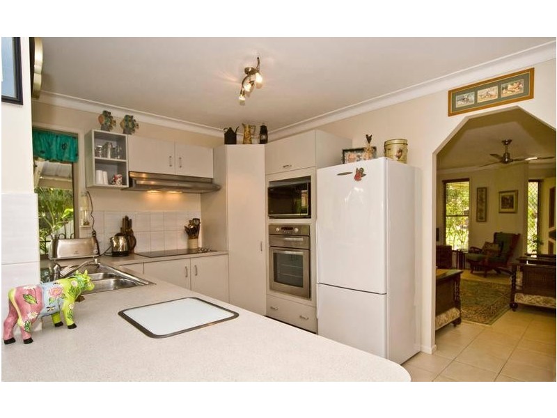 6 Burran Court, Kuluin QLD 4558