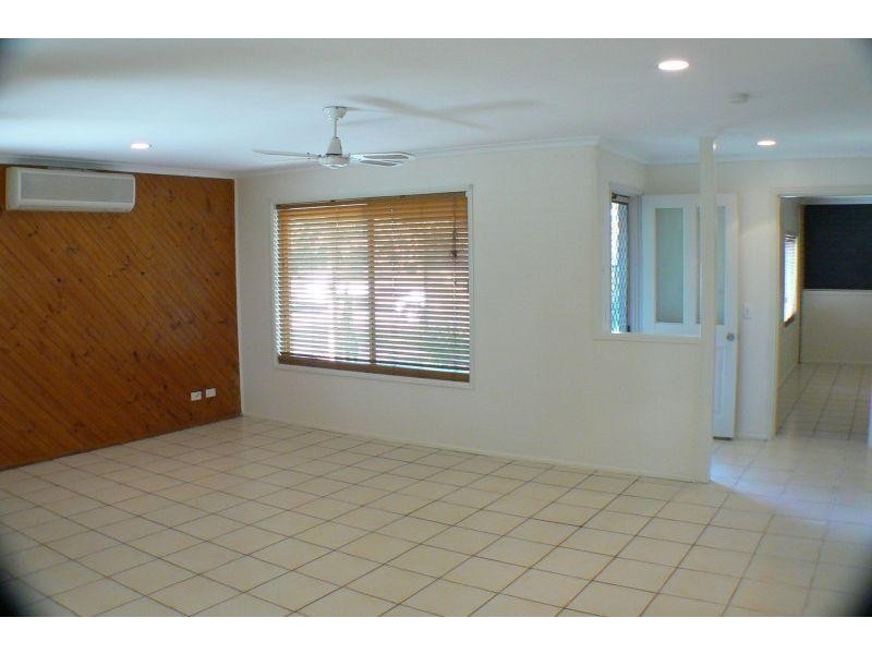 618 David Low Way, Pacific Paradise QLD 4564