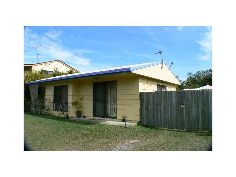 21 Kumbar Street, Pacific Paradise QLD 4564
