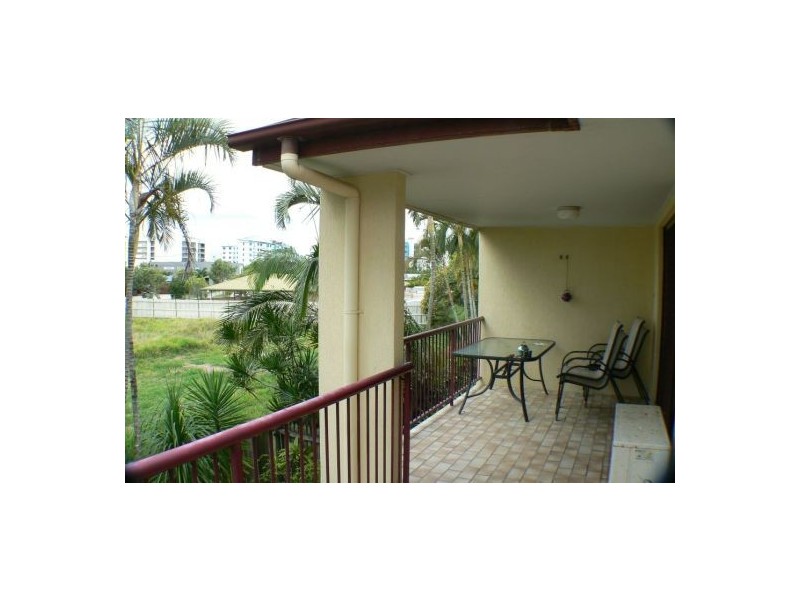 5/10 Rex Tce, Marcoola QLD 4564