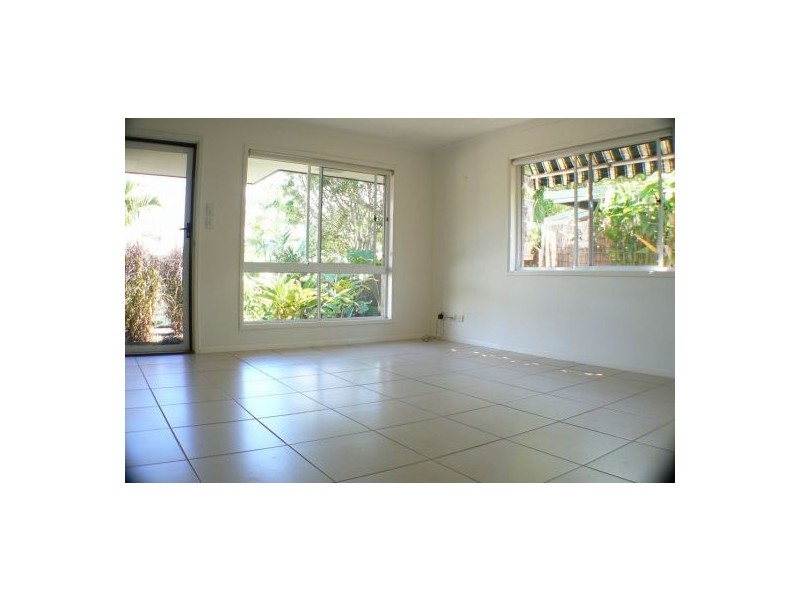 1/76 Karome Street, Pacific Paradise QLD 4564