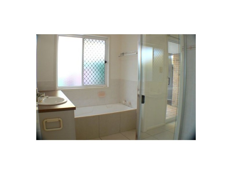 1/76 Karome Street, Pacific Paradise QLD 4564