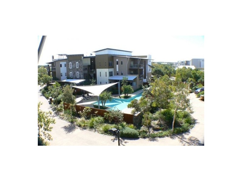 136/80 North Shore Road, Twin Waters QLD 4564