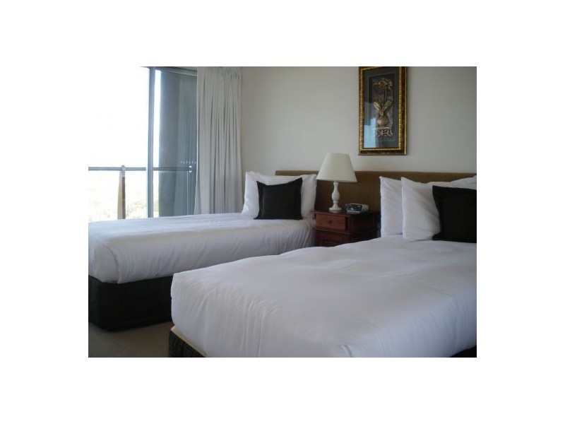 136/80 North Shore Road, Twin Waters QLD 4564