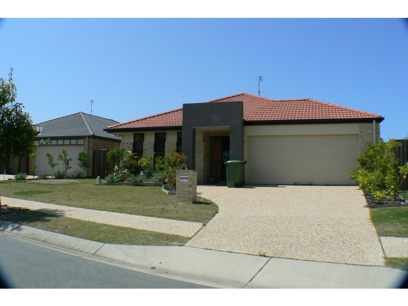 22 Whitsunday Drive, Pacific Paradise QLD 4564