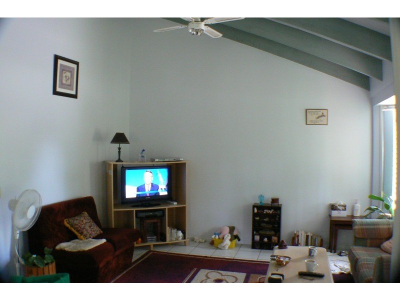 2/26 Karome Street, Pacific Paradise QLD 4564