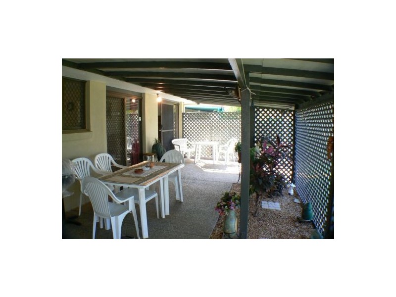 19 Lows Drive, Pacific Paradise QLD 4564